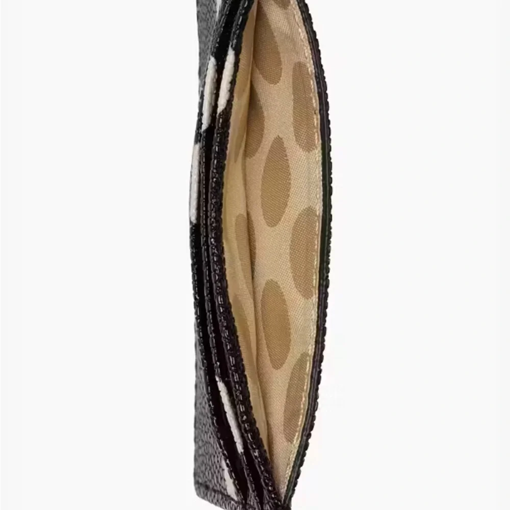 ♠️KATE SPADE♠️Cedar Street Dot Card Holder/EUC